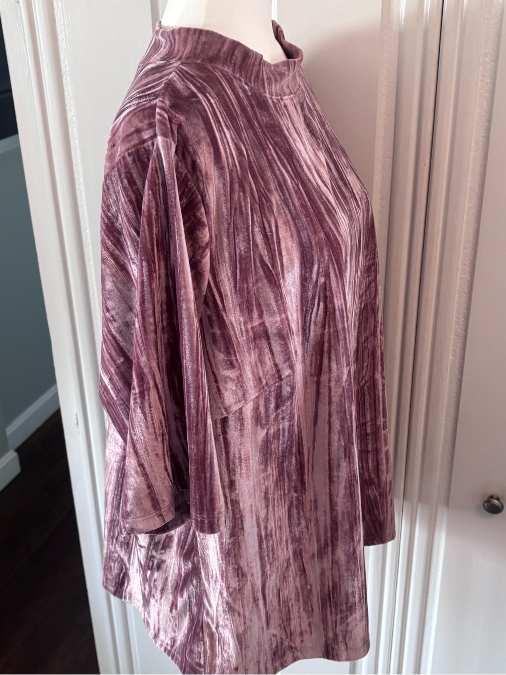 Women's Anthropologie Plum Tie-Dye Velvet Top 3X - Picture 5 of 11